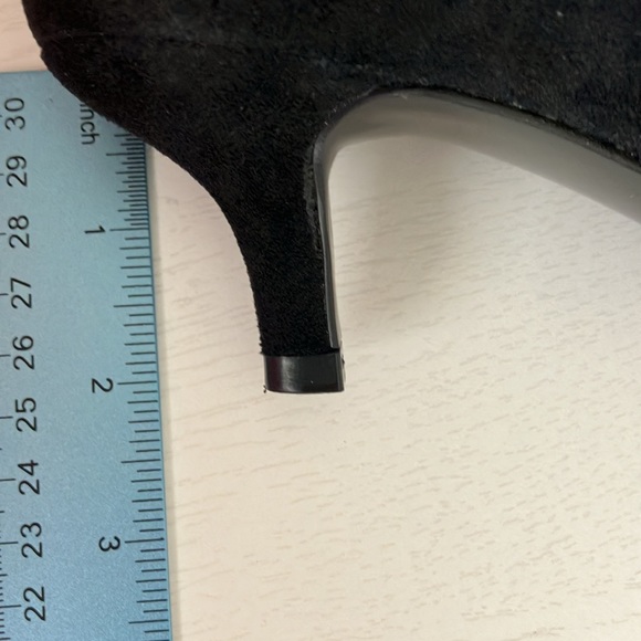 Vaneli Tale Black Punto Super SU Kitten Heel Booties (Size 6.5) - Picture 15 of 15